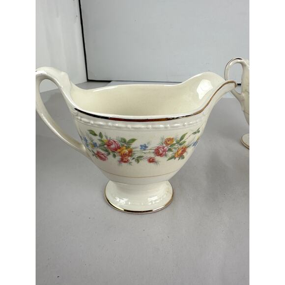 Cream & Sugar Eggshell Gold Trim Cabbage Roses Homer L. Laughlin Georgian USA - Picture 2 of 16